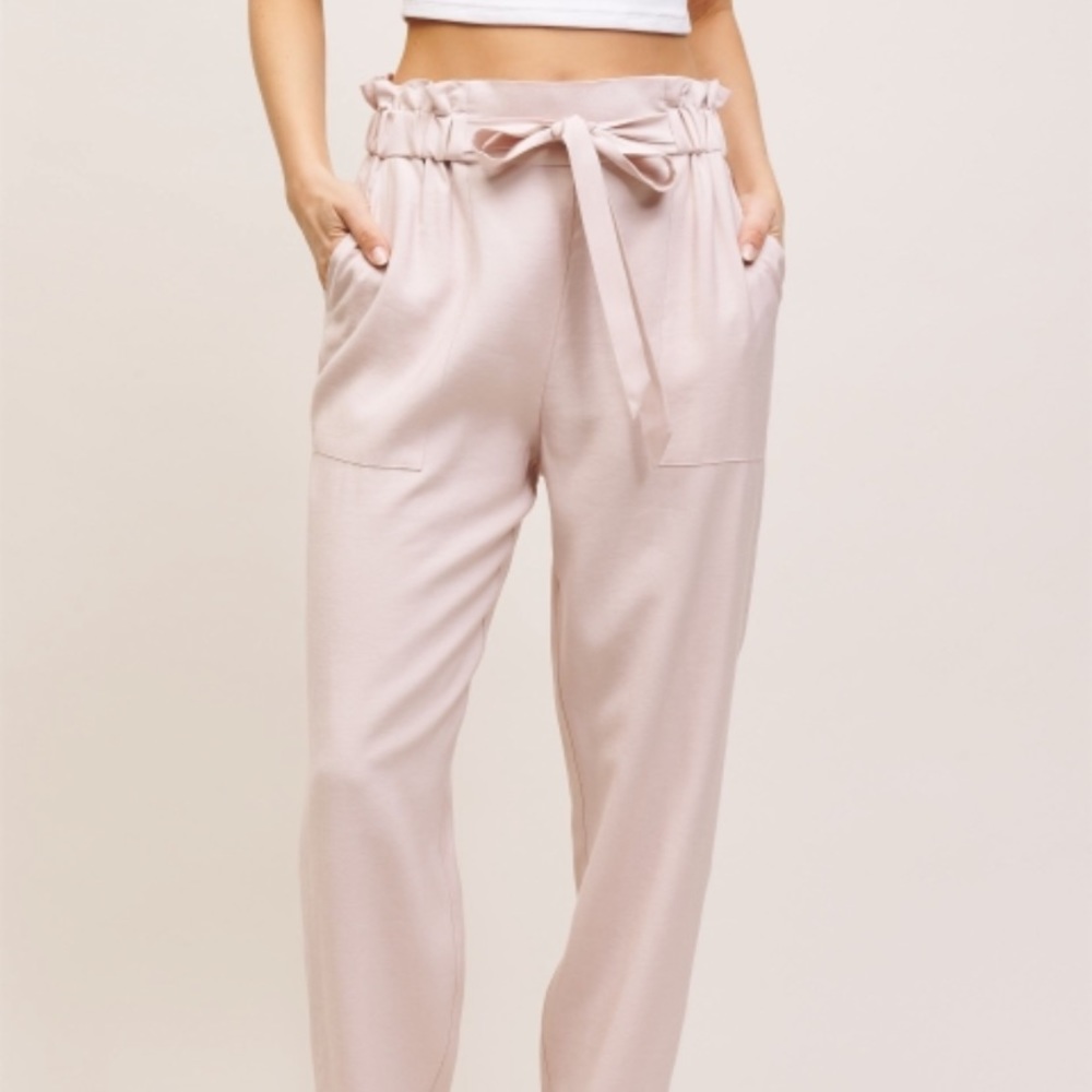 Dynamite Paper Bag Pants!